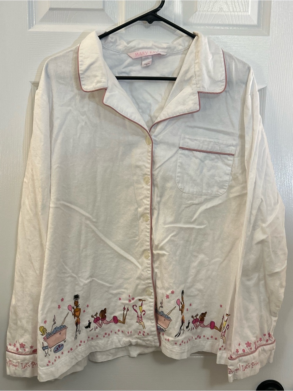 Mary Kay "The Girlfriends Collection" Whimsical Pajama Sleep Shirt